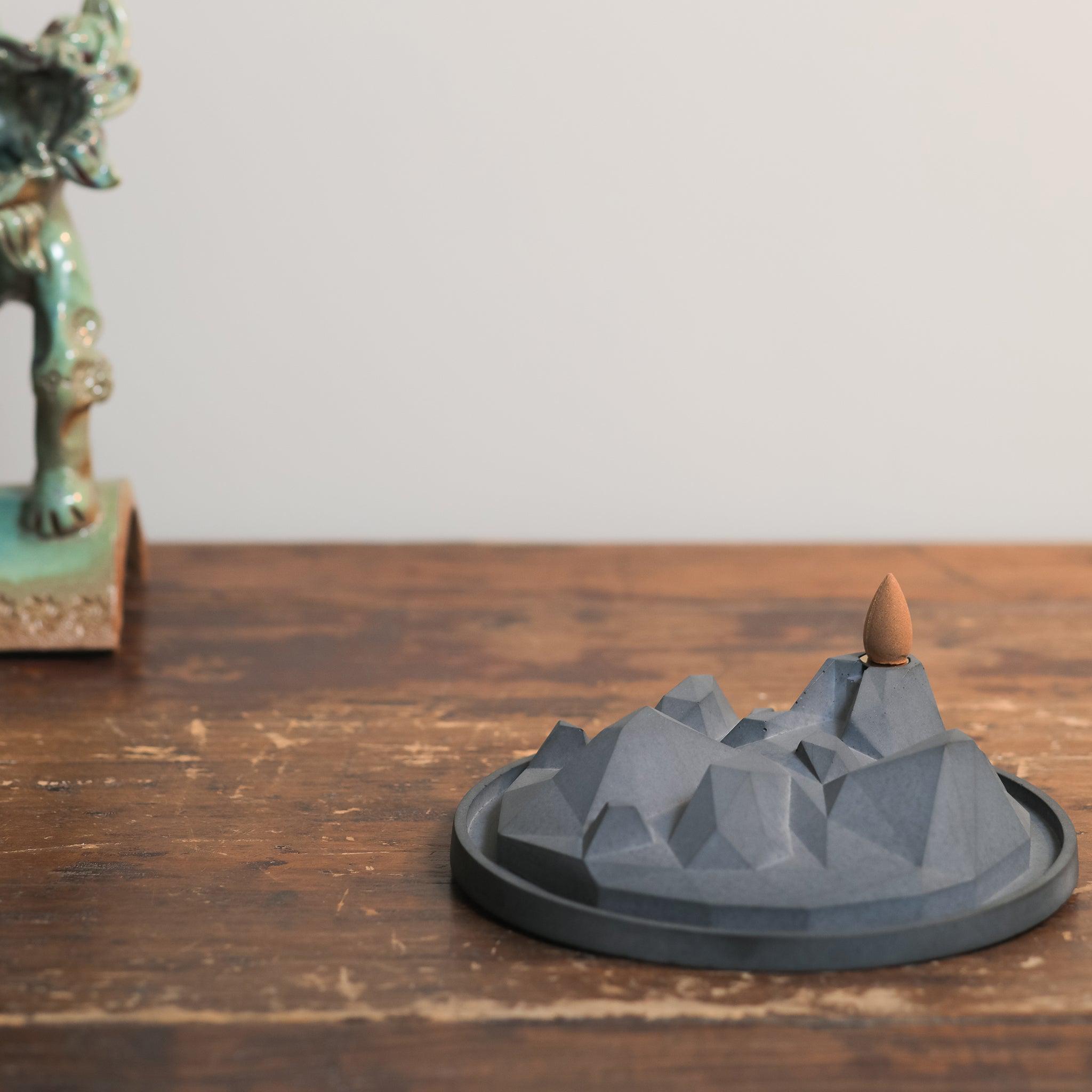 Valley of Fog Backflow Incense Burner