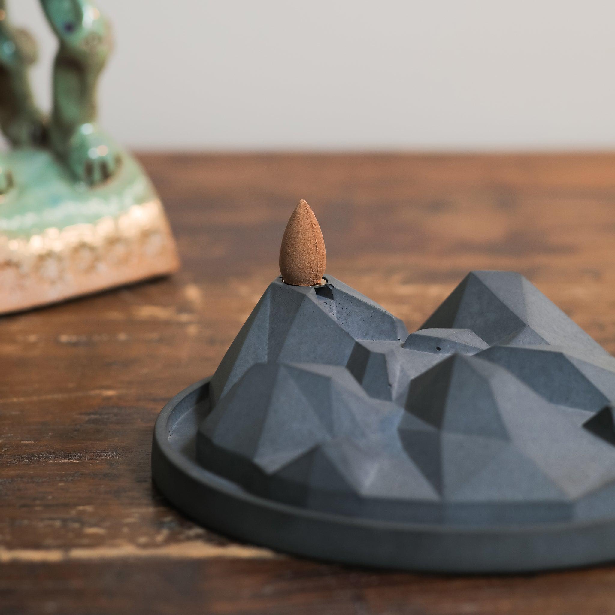 Valley of Fog Backflow Incense Burner