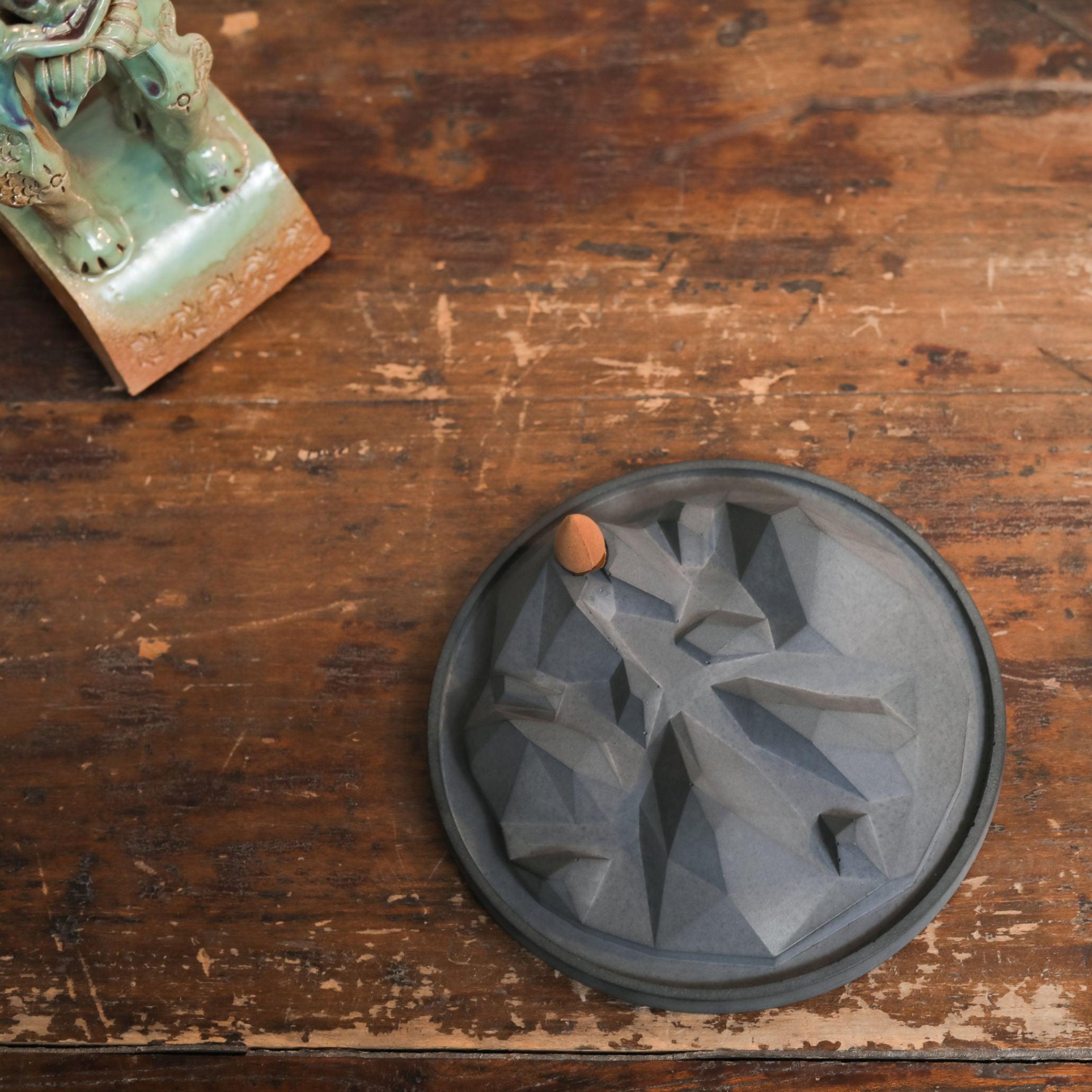Valley of Fog Backflow Incense Burner